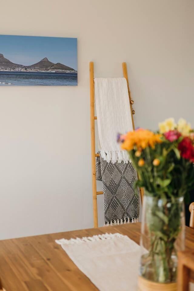 Ocean View 4-Bed Getaway On Pearly Beach Eksteriør bilde