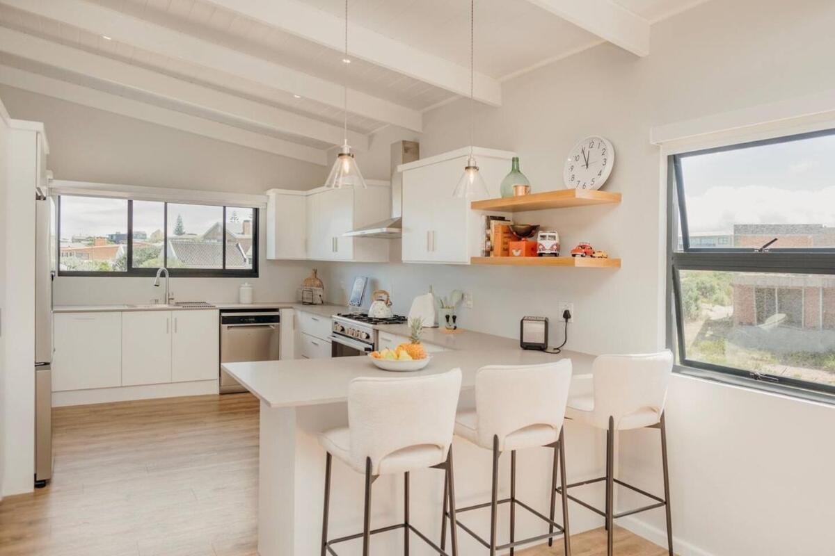 Ocean View 4-Bed Getaway On Pearly Beach Eksteriør bilde