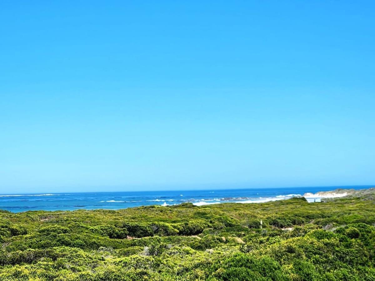 Ocean View 4-Bed Getaway On Pearly Beach Eksteriør bilde